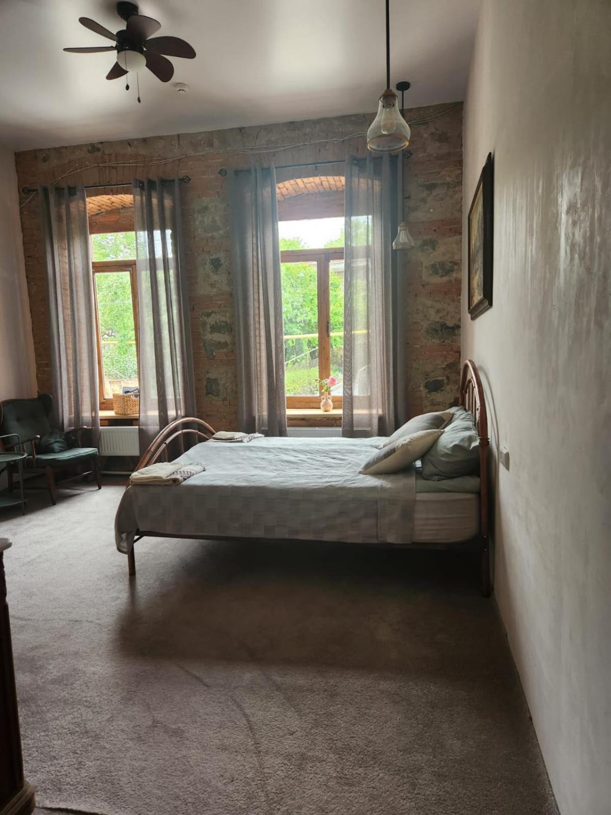 Hostal Kardanakhi Estate Anaga Exterior foto